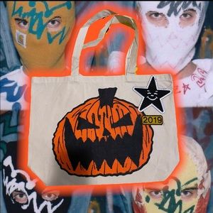 🆕 Life Sucks 730 🎃 NoTHiNG MaTTeRs ToTe 👜